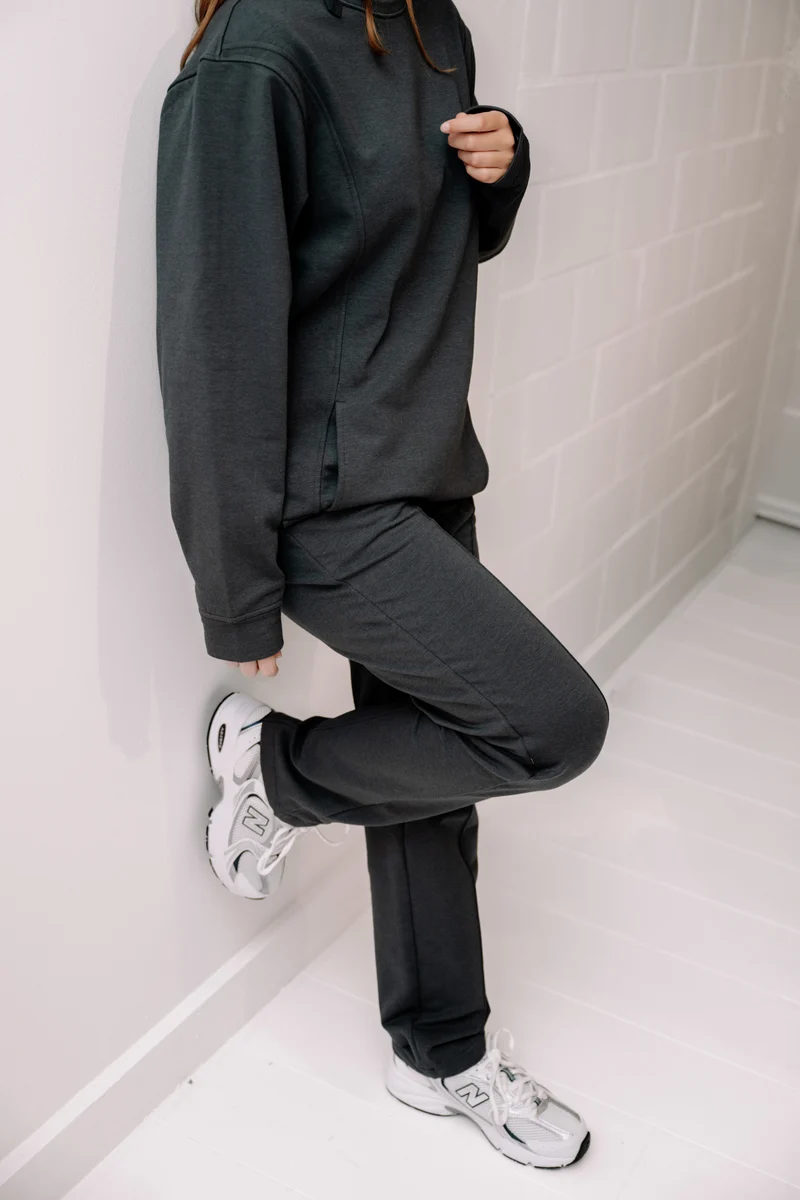Sweatshirt – Soft & Fidget-Friendly | CALM