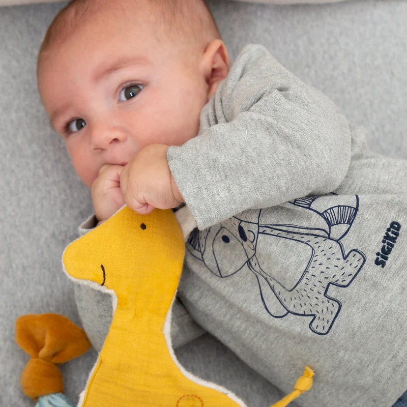 Knistertuch Giraffe – Musselin-Schnuffeltuch ab 3 Monaten