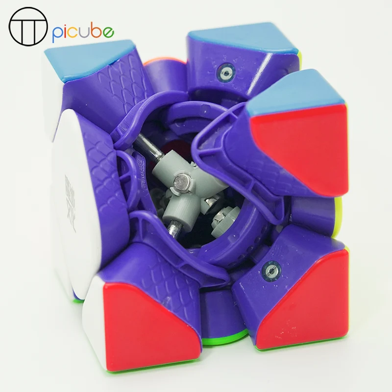 MoYu WeiLong Skewb (MagLev + PiCube Core-Magnetic)