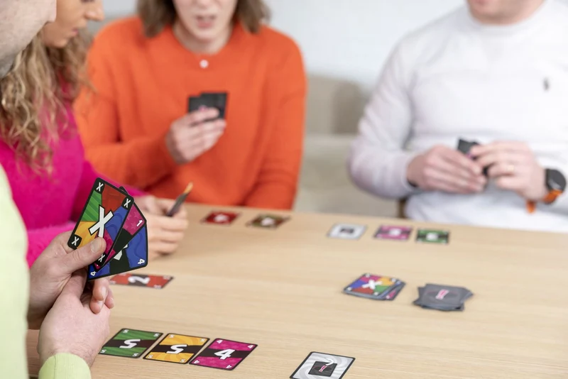 Passt nicht!, Kartenspiel